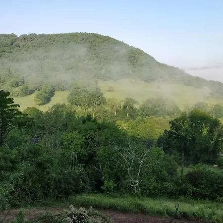 Grande Maison, Avec Piscine Privee Et Belle Vue Ferienhaus