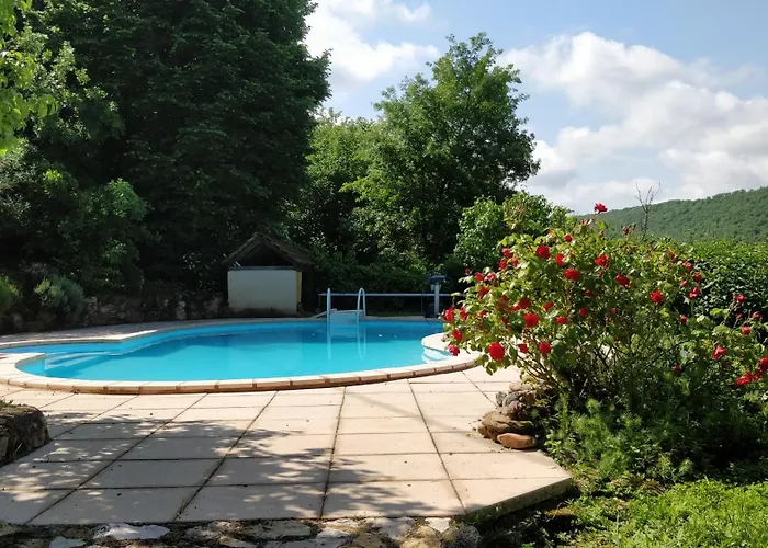 Grande Maison, Avec Piscine Privee Et Belle Vue *