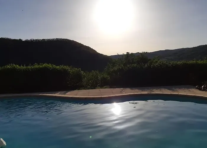 Grande Maison, Avec Piscine Privee Et Belle Vue